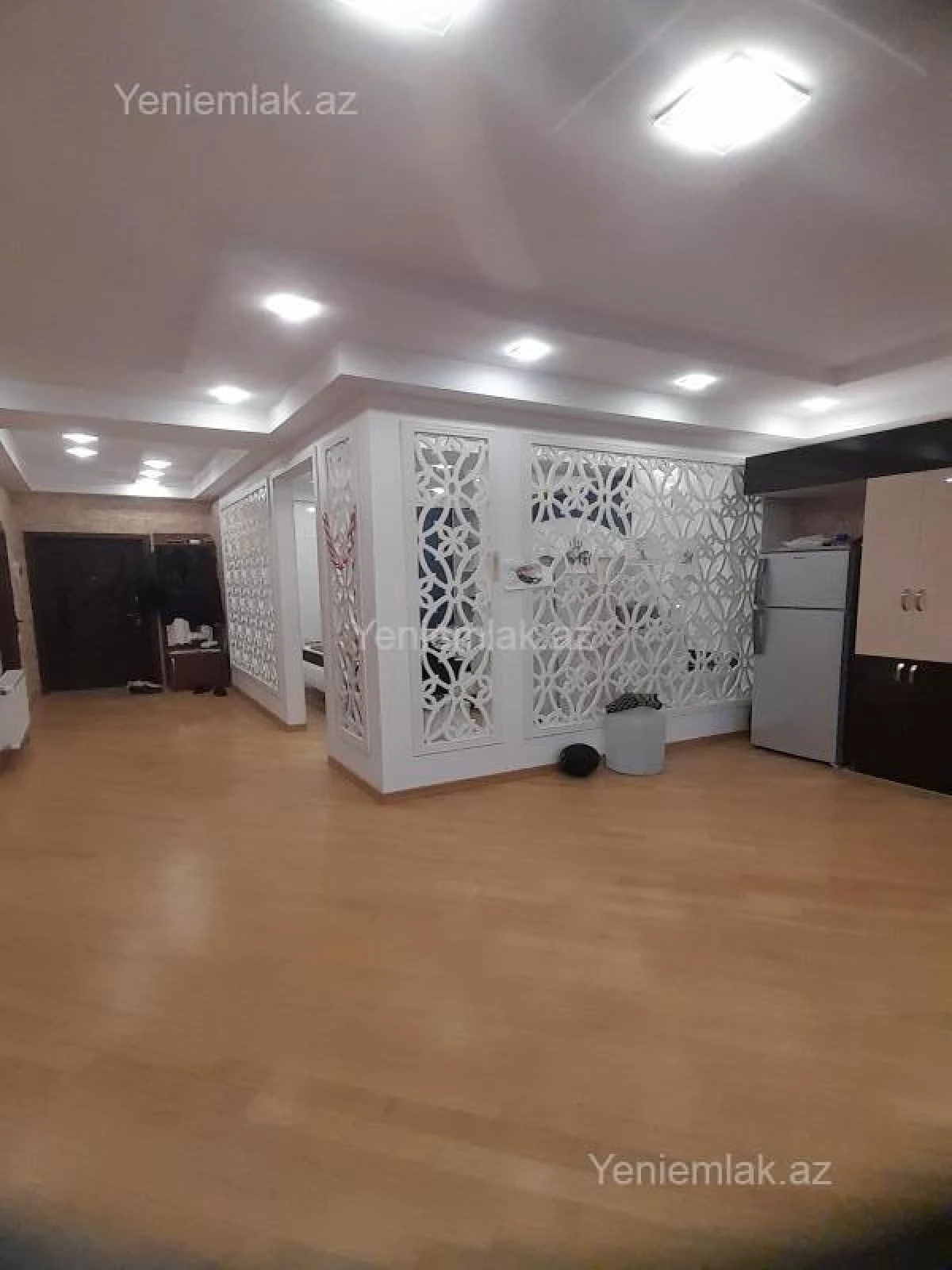 Satılır 2 otaqlı yeni tikili 72 m²