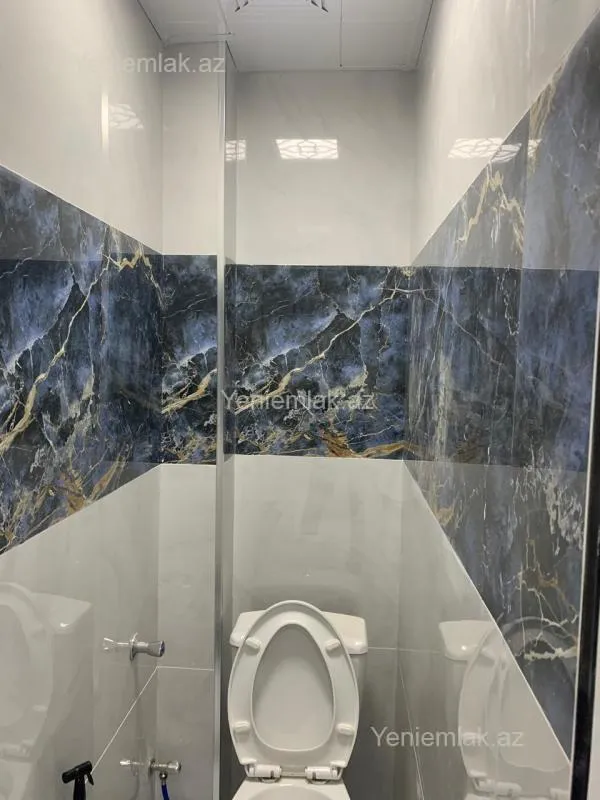 Satılır 2 otaqlı köhnə tikili 55 m²