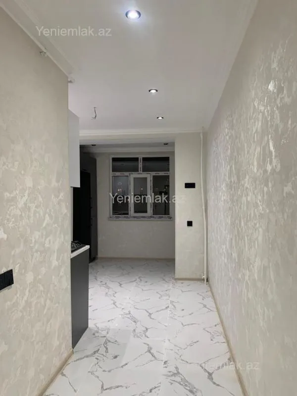 Satılır 2 otaqlı köhnə tikili 55 m²