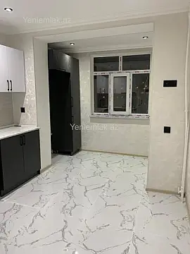 Satılır 2 otaqlı köhnə tikili 55 m²