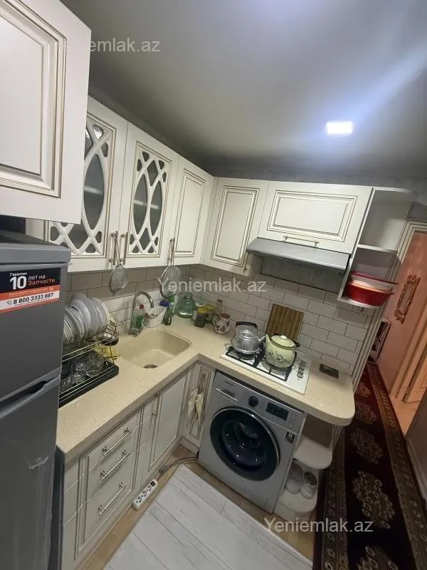 Satılır 2 otaqlı köhnə tikili 46 m²