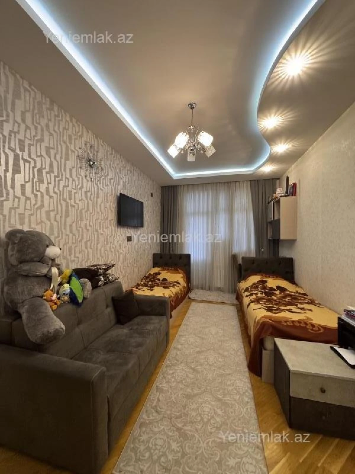 Satılır 3 otaqlı yeni tikili 130 m²