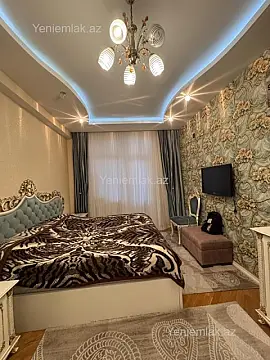 Satılır 3 otaqlı yeni tikili 130 m²