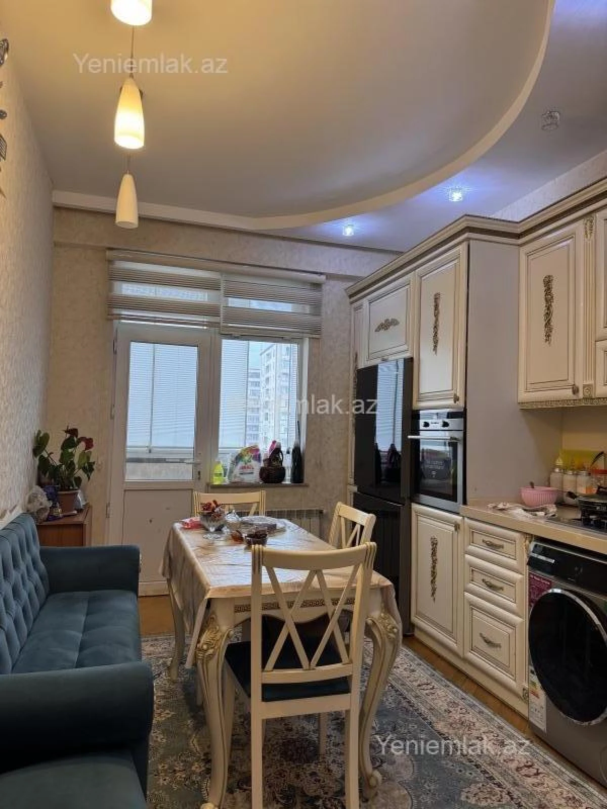 Satılır 3 otaqlı yeni tikili 130 m²