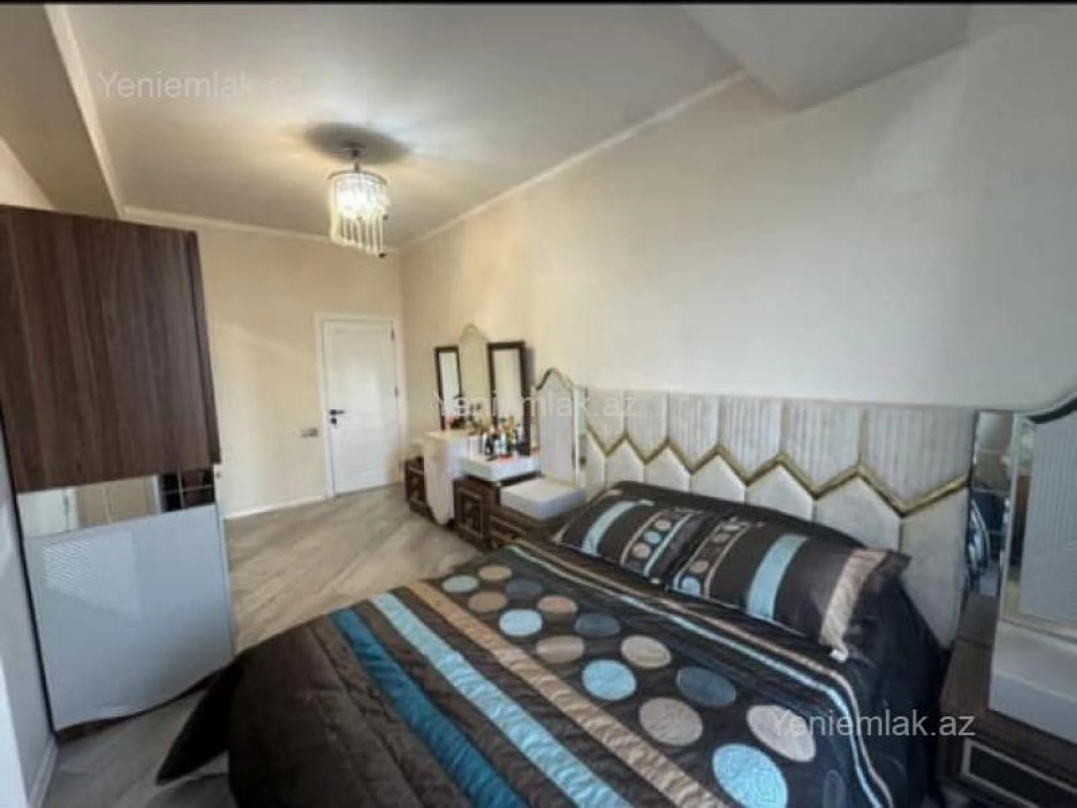 Satılır 2 otaqlı yeni tikili 91 m²