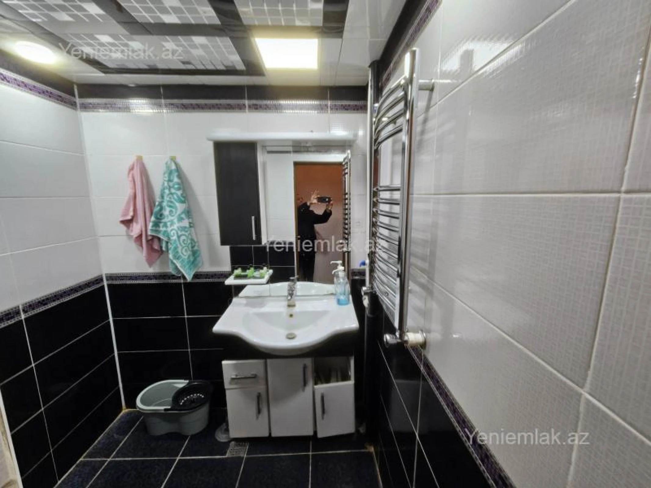 Satılır 4 otaqlı köhnə tikili 100 m²