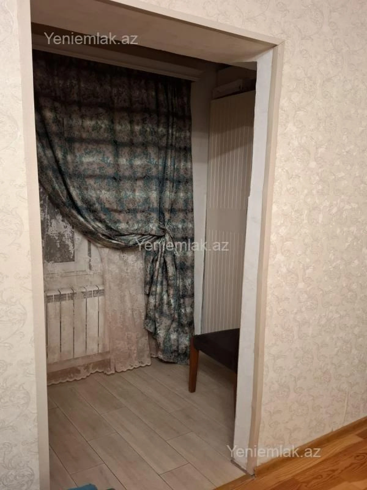 Satılır 2 otaqlı köhnə tikili 55 m²