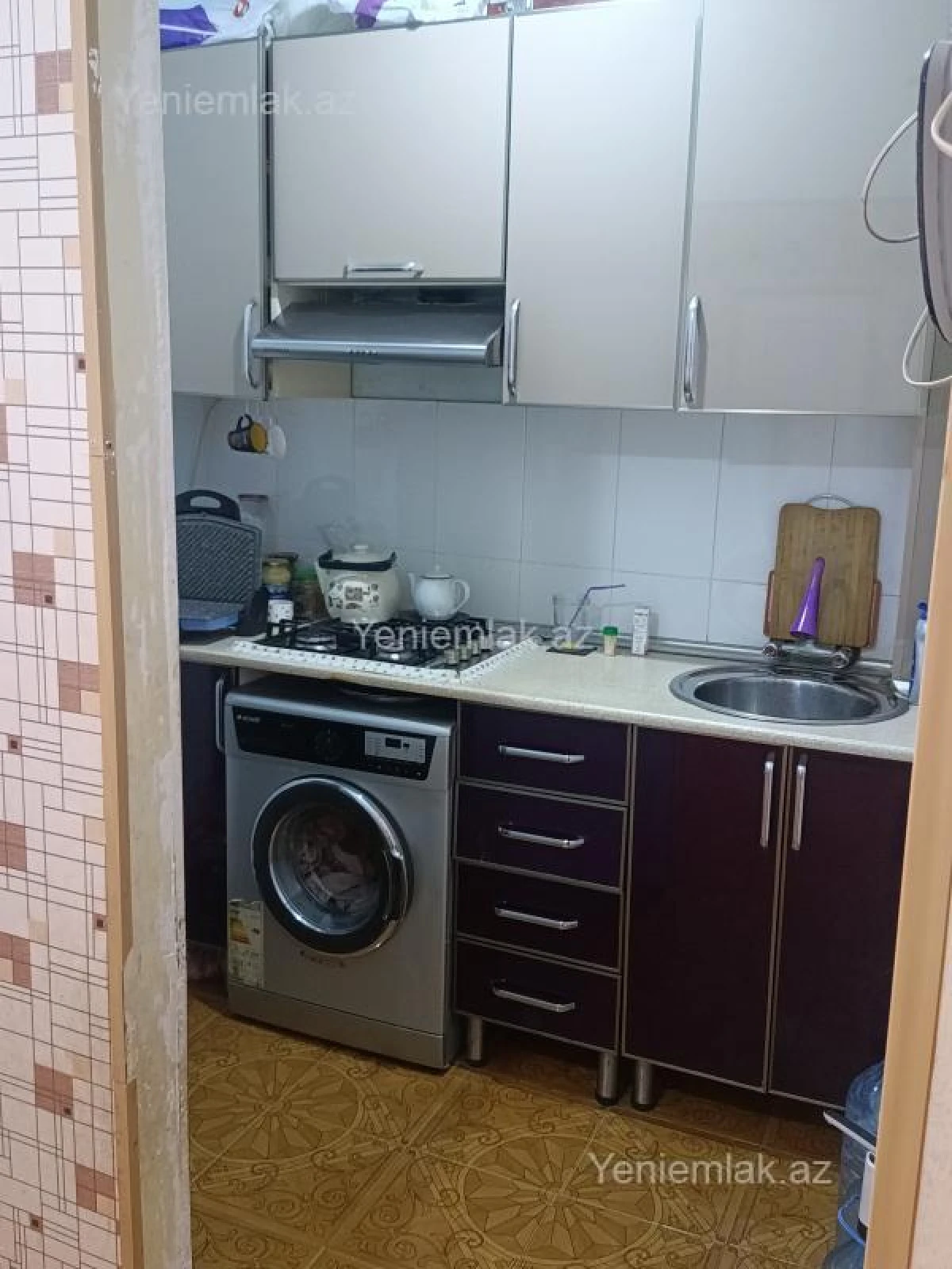 Satılır 2 otaqlı köhnə tikili 50 m²