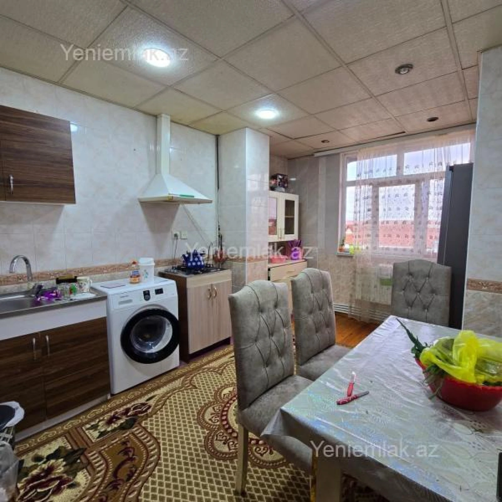 Satılır 3 otaqlı köhnə tikili 75 m²