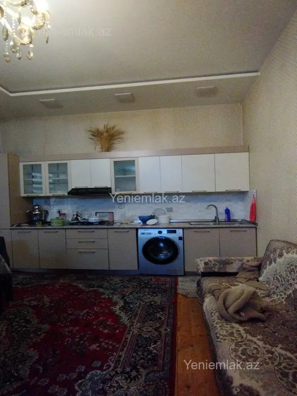 Satılır 4 otaqlı həyət evi 150 m²