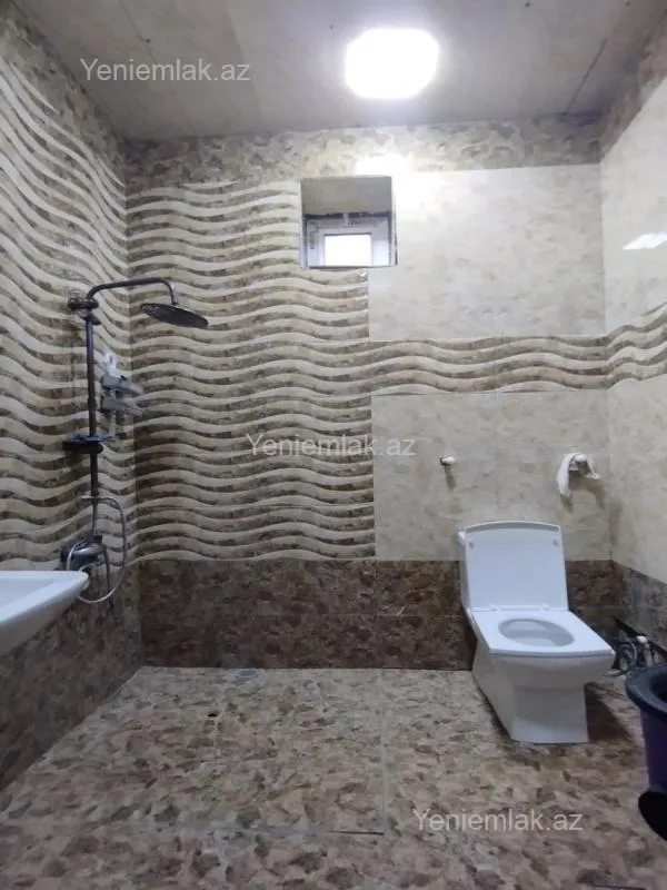 Satılır 4 otaqlı həyət evi 150 m²