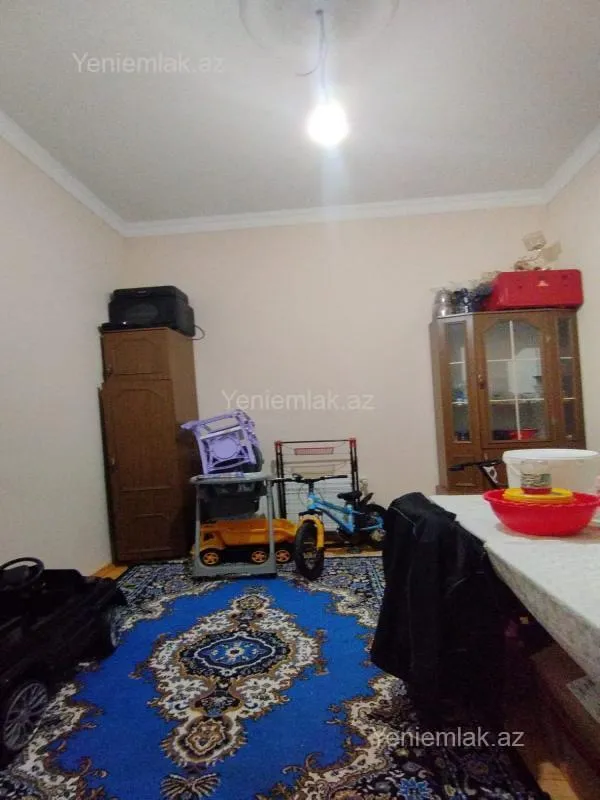 Satılır 4 otaqlı həyət evi 150 m²