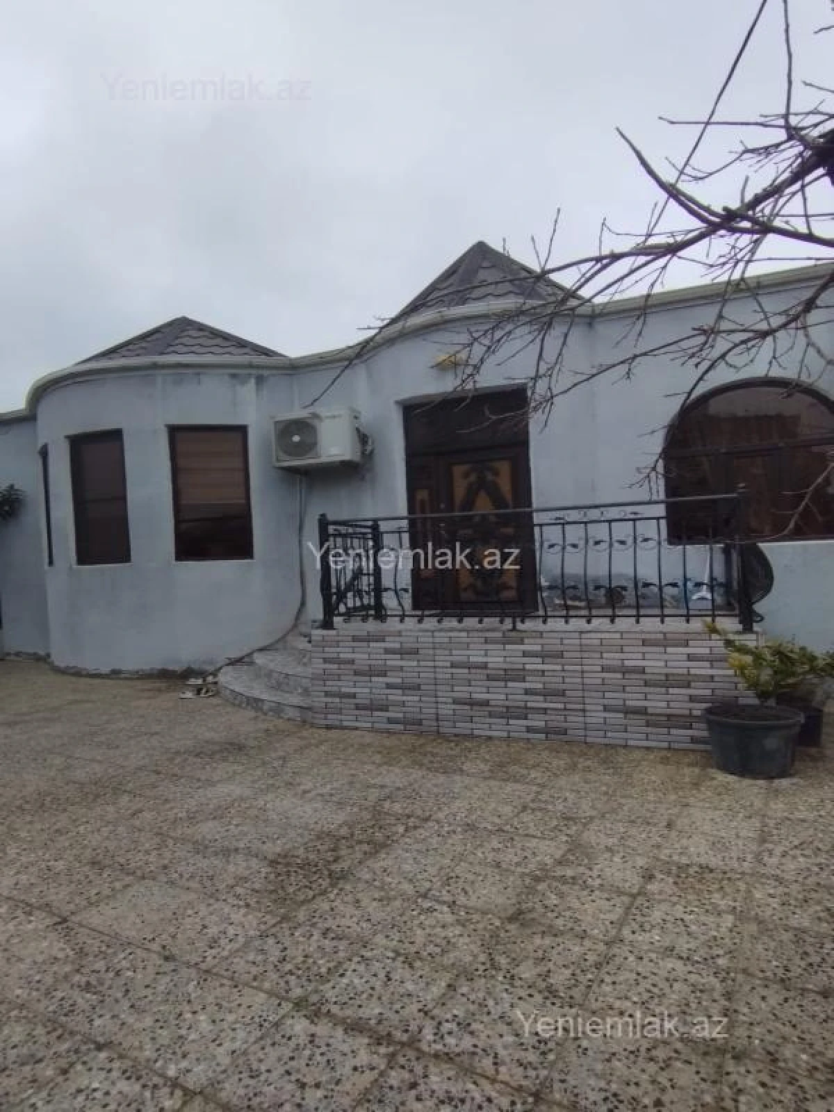 Satılır 4 otaqlı həyət evi 150 m²