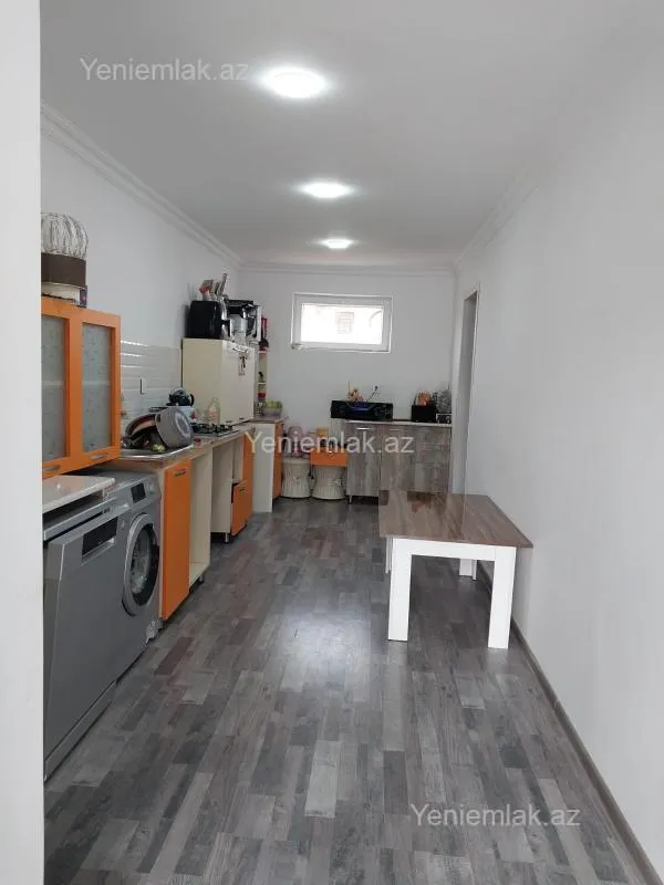 Satılır 4 otaqlı həyət evi 170 m²