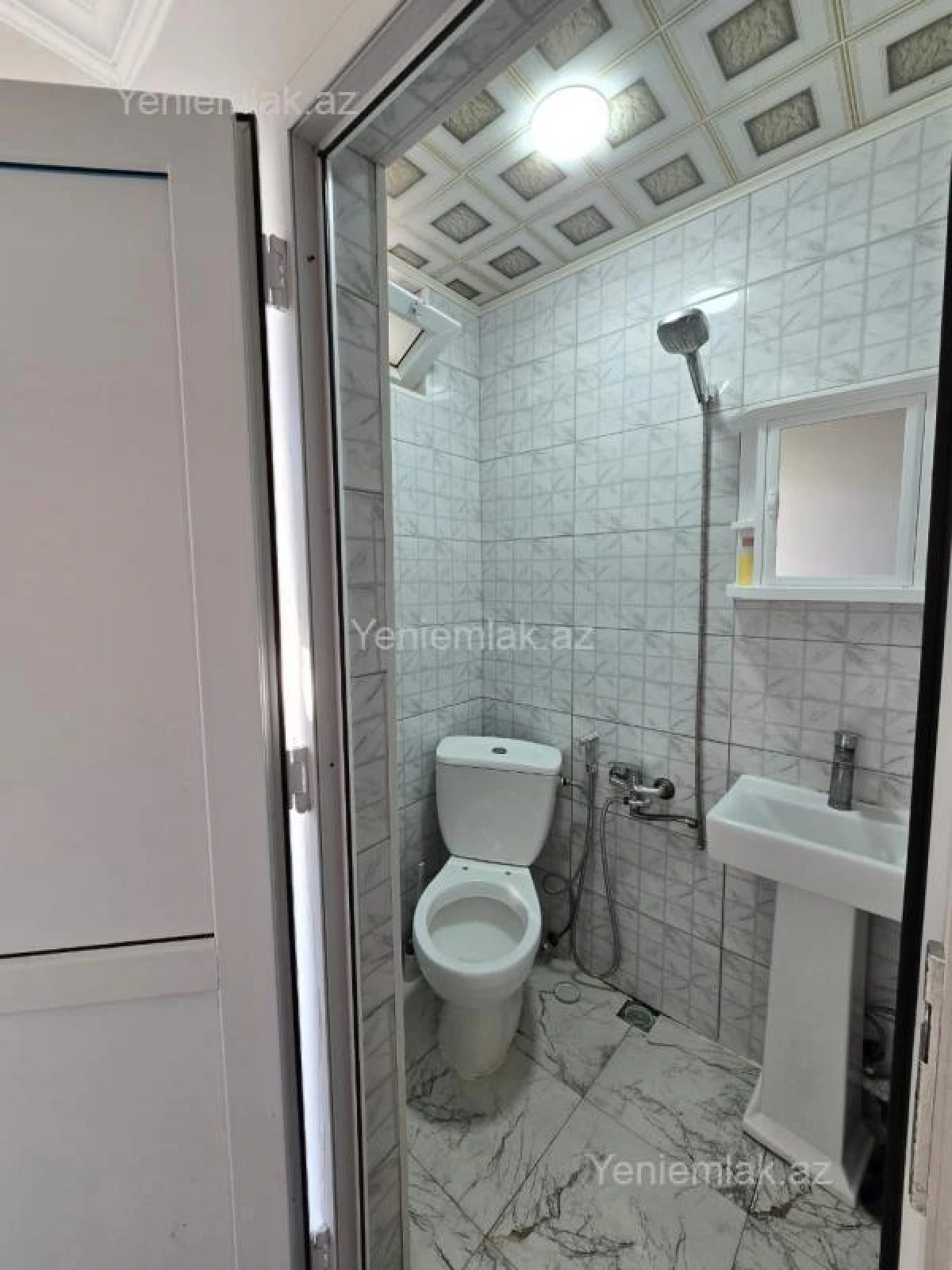 Satılır 4 otaqlı həyət evi 170 m²