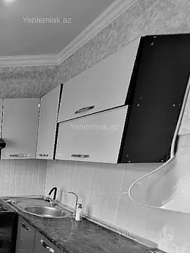 Satılır 1 otaqlı köhnə tikili 42 m²