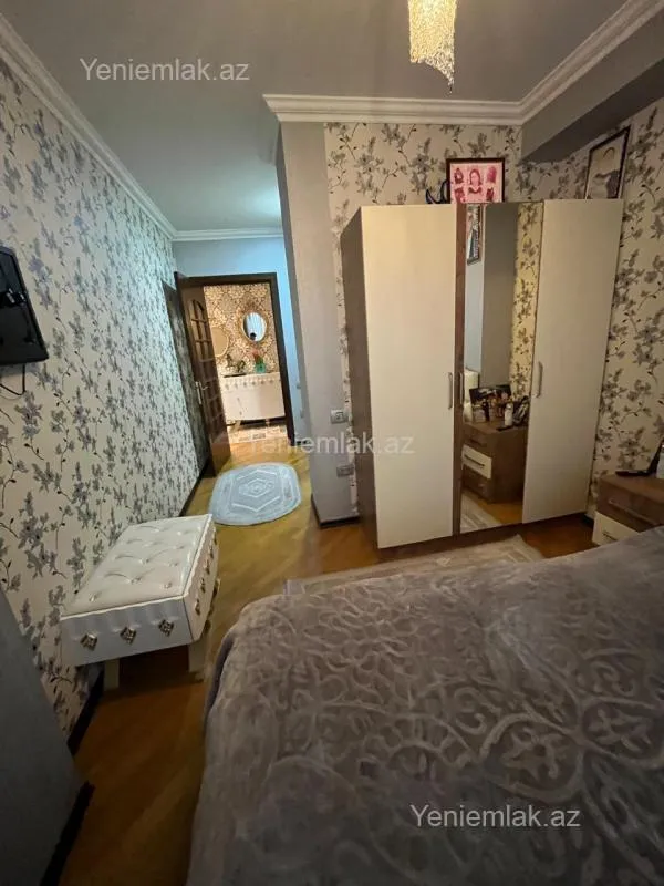 Satılır 3 otaqlı yeni tikili 85 m²