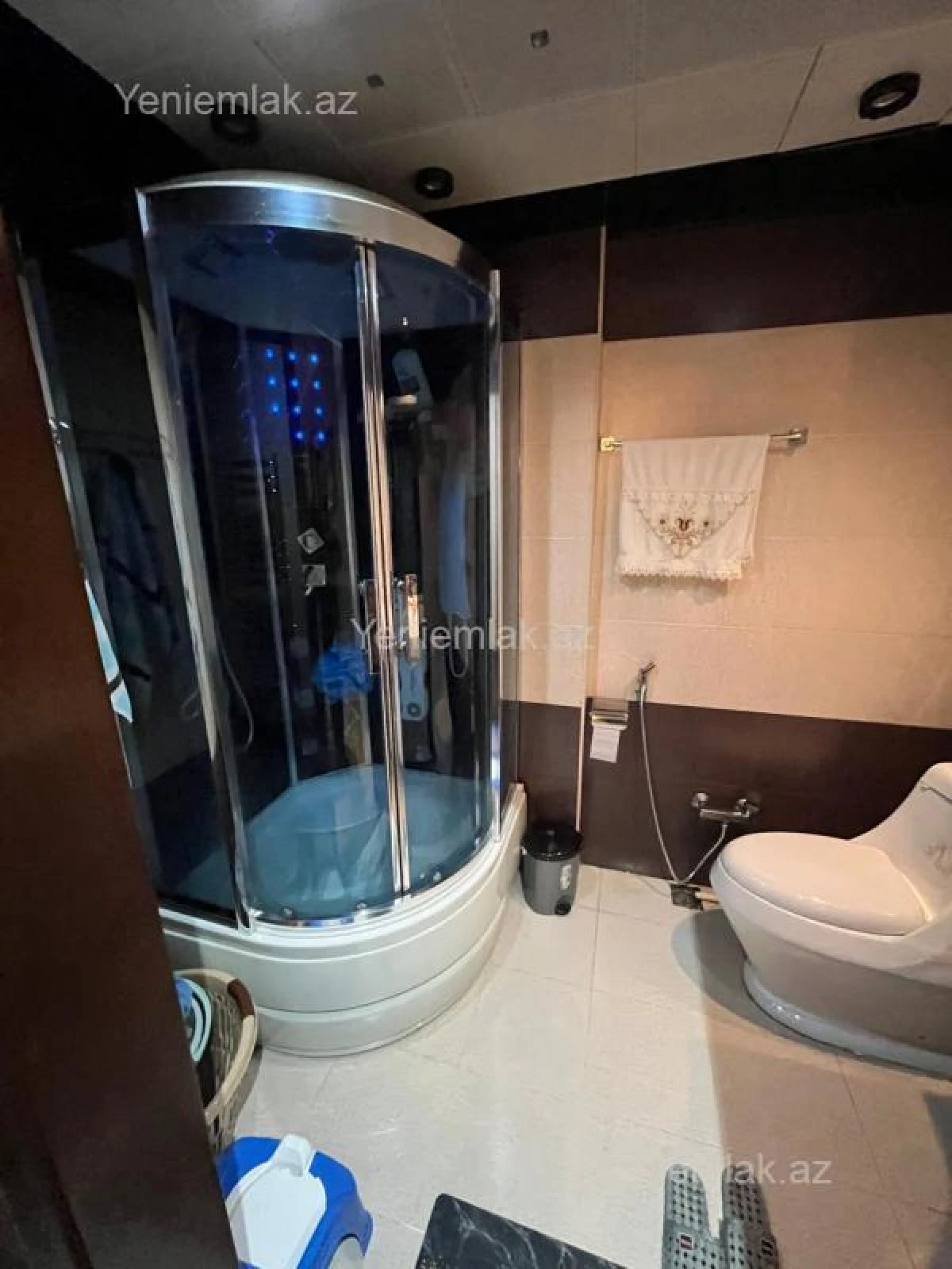 Satılır 3 otaqlı yeni tikili 85 m²