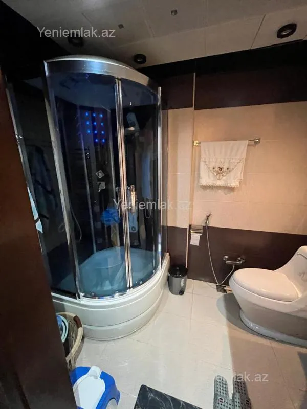 Satılır 3 otaqlı yeni tikili 85 m²