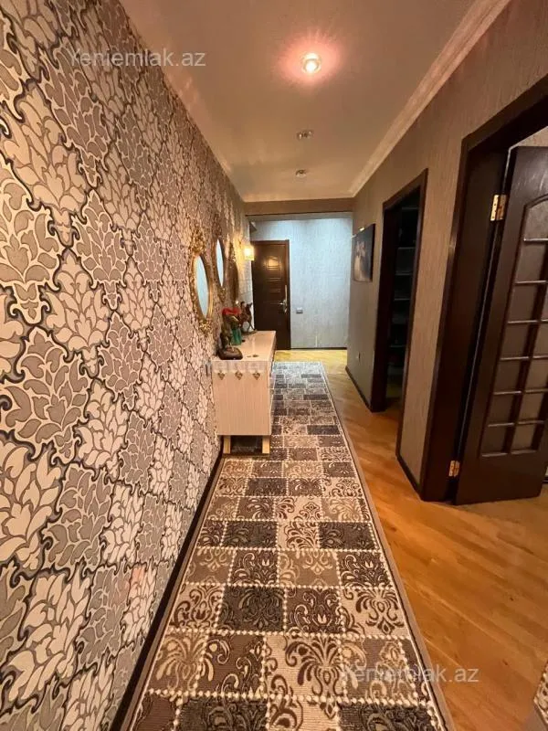 Satılır 3 otaqlı yeni tikili 85 m²