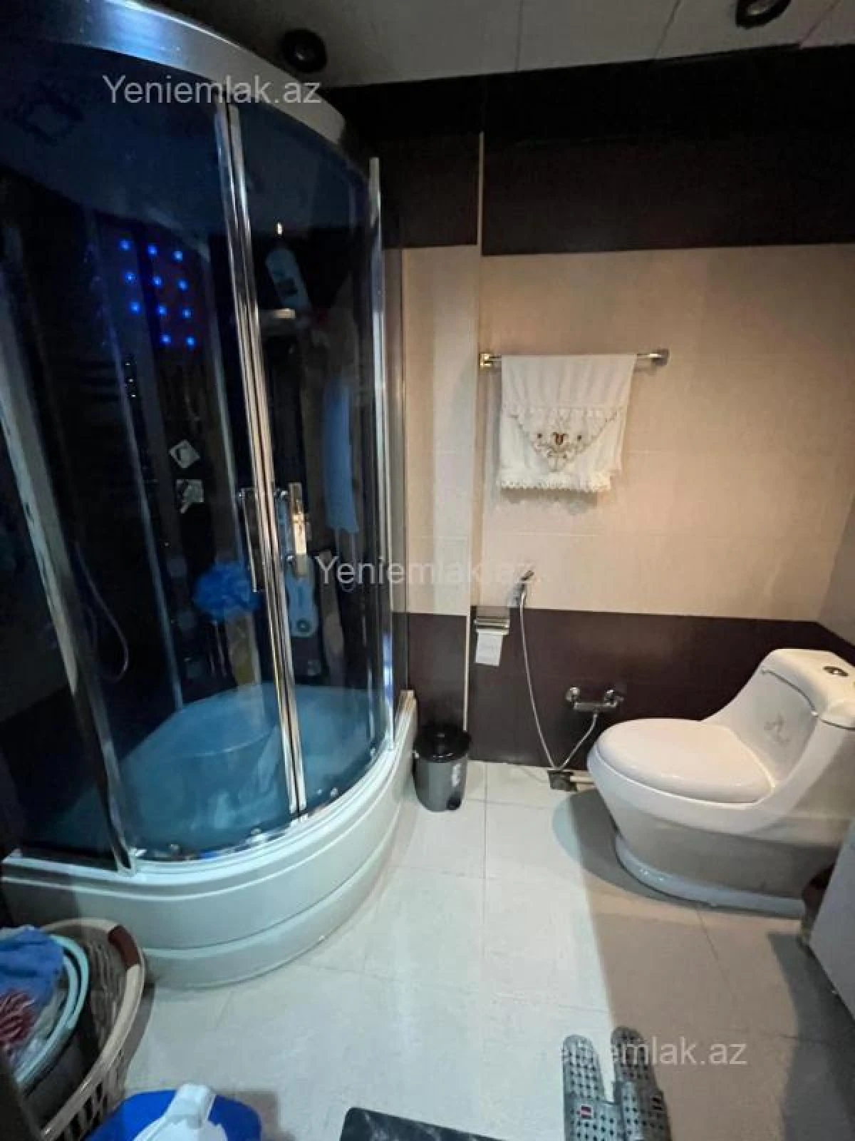 Satılır 3 otaqlı yeni tikili 85 m²