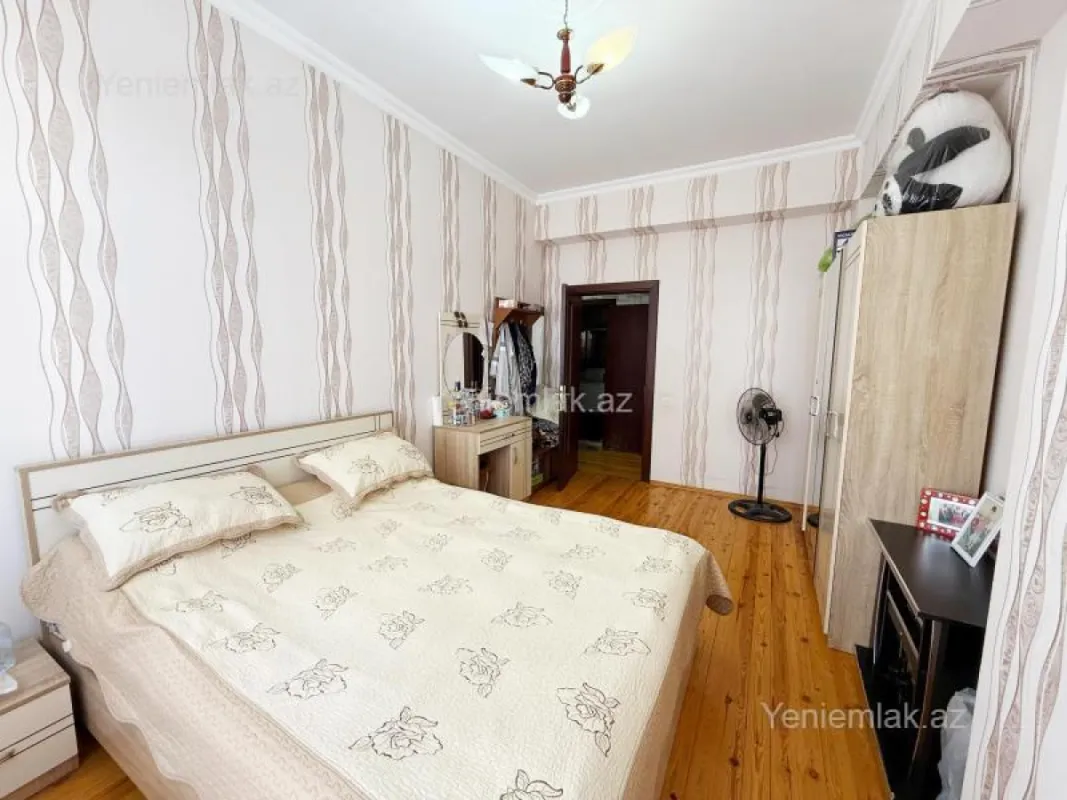 Satılır 3 otaqlı yeni tikili 110 m²