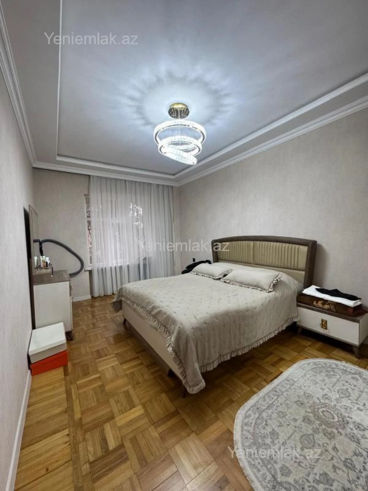 Satılır 3 otaqlı köhnə tikili 110 m²