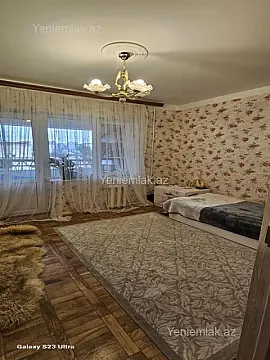 Satılır 3 otaqlı köhnə tikili 80 m²