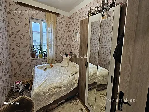 Satılır 3 otaqlı köhnə tikili 80 m²