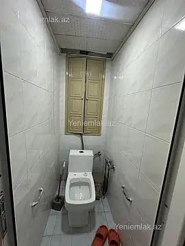 Satılır 3 otaqlı köhnə tikili 60 m²
