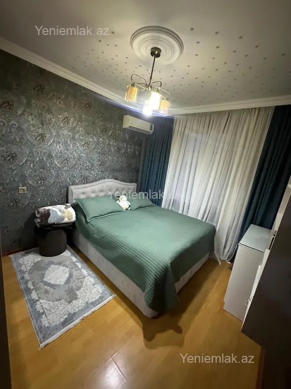 Satılır 3 otaqlı köhnə tikili 60 m²