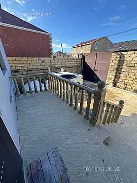 Satılır 3 otaqlı həyət evi 120 m²