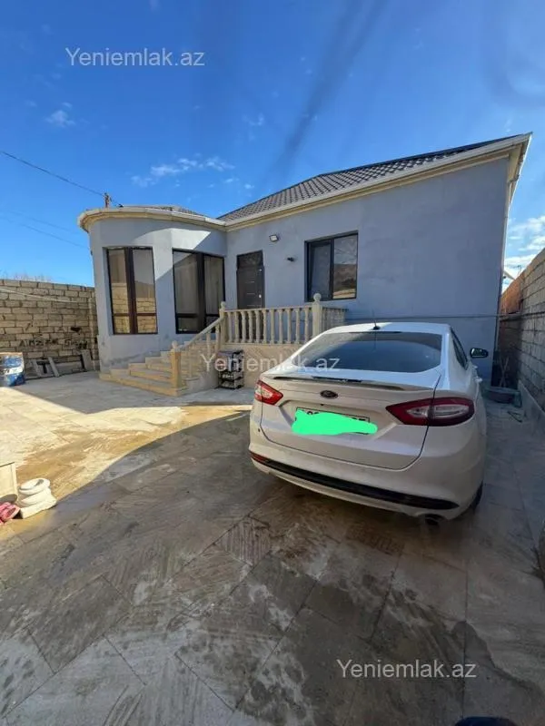 Satılır 3 otaqlı həyət evi 120 m²