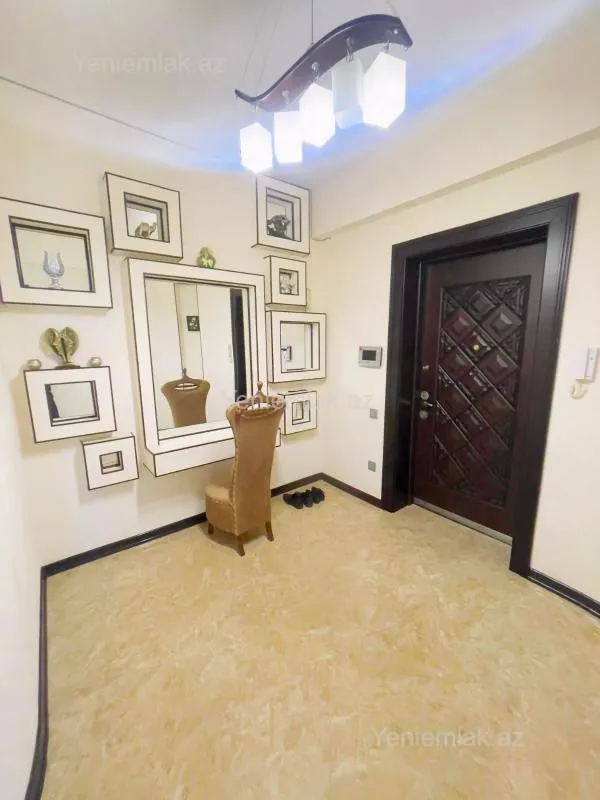 Satılır 3 otaqlı yeni tikili 114 m²