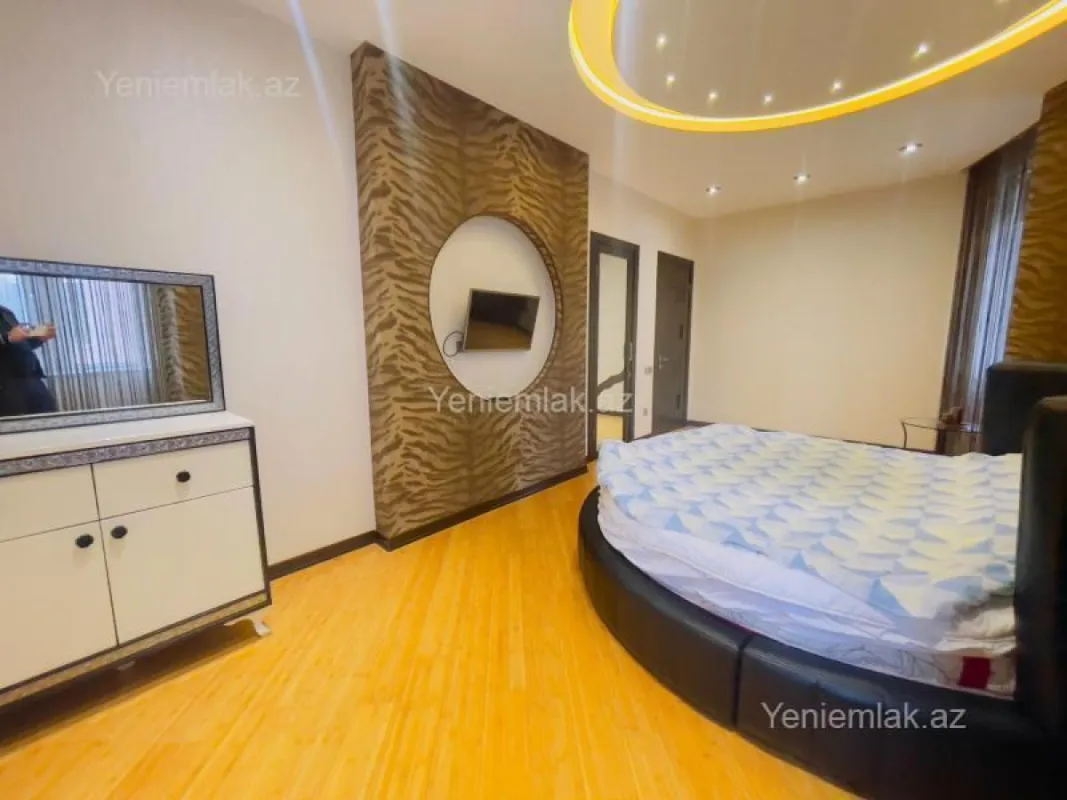 Satılır 3 otaqlı yeni tikili 114 m²
