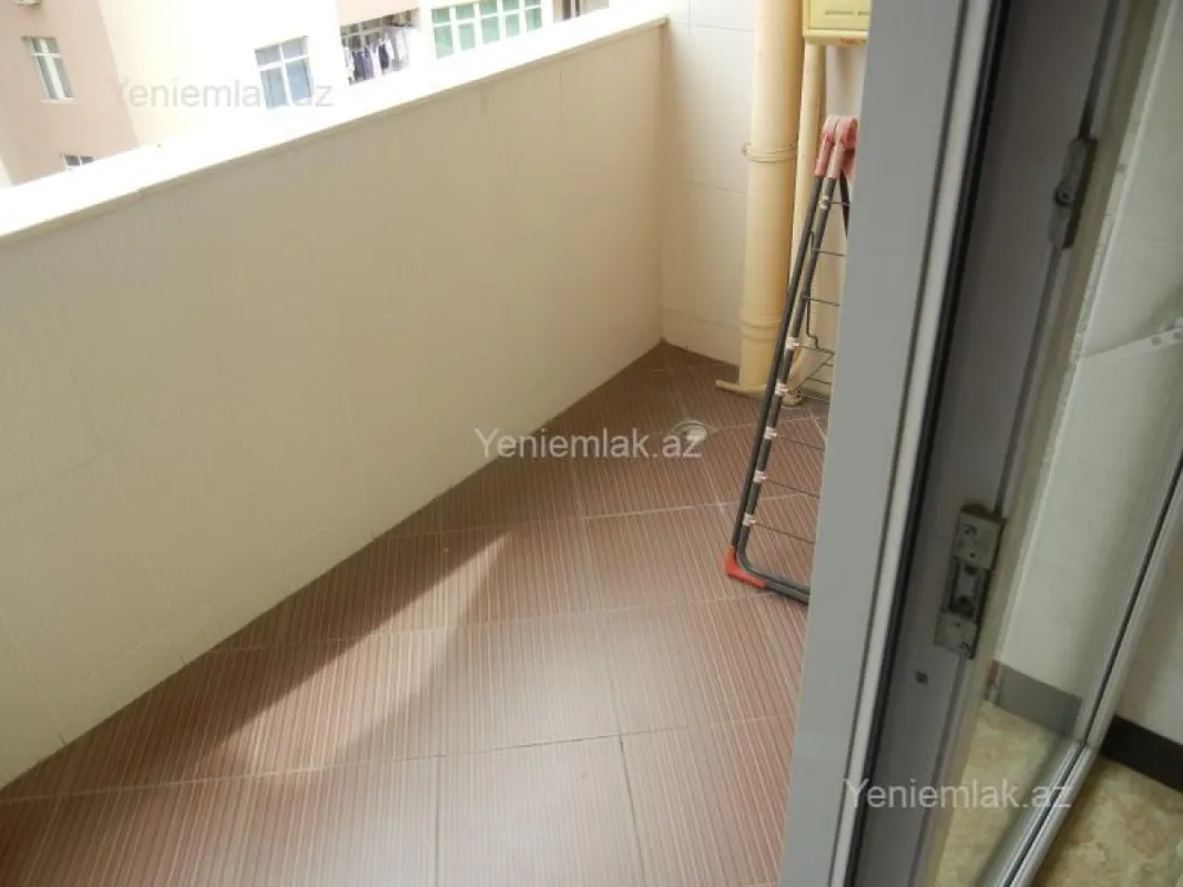 Satılır 3 otaqlı yeni tikili 114 m²