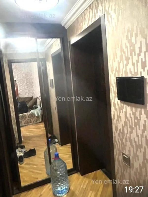 Satılır 2 otaqlı köhnə tikili 48 m²