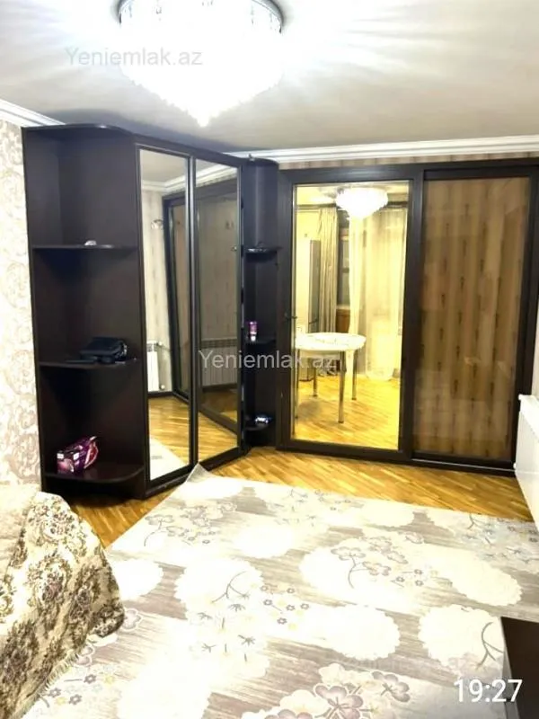Satılır 2 otaqlı köhnə tikili 48 m²