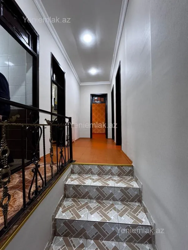 Satılır 3 otaqlı həyət evi 100 m²