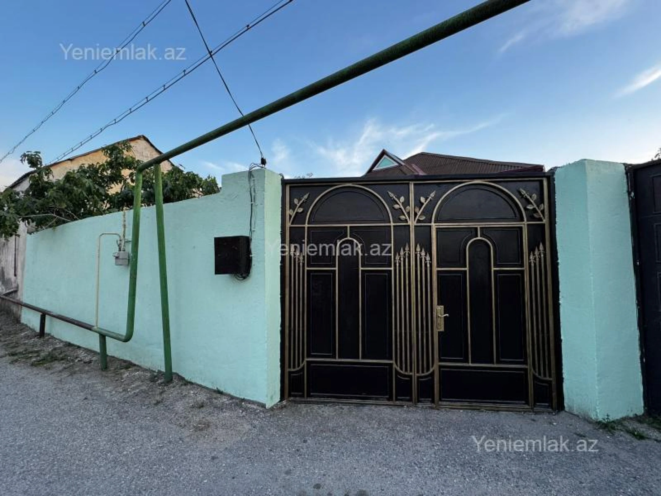 Satılır 3 otaqlı həyət evi 100 m²