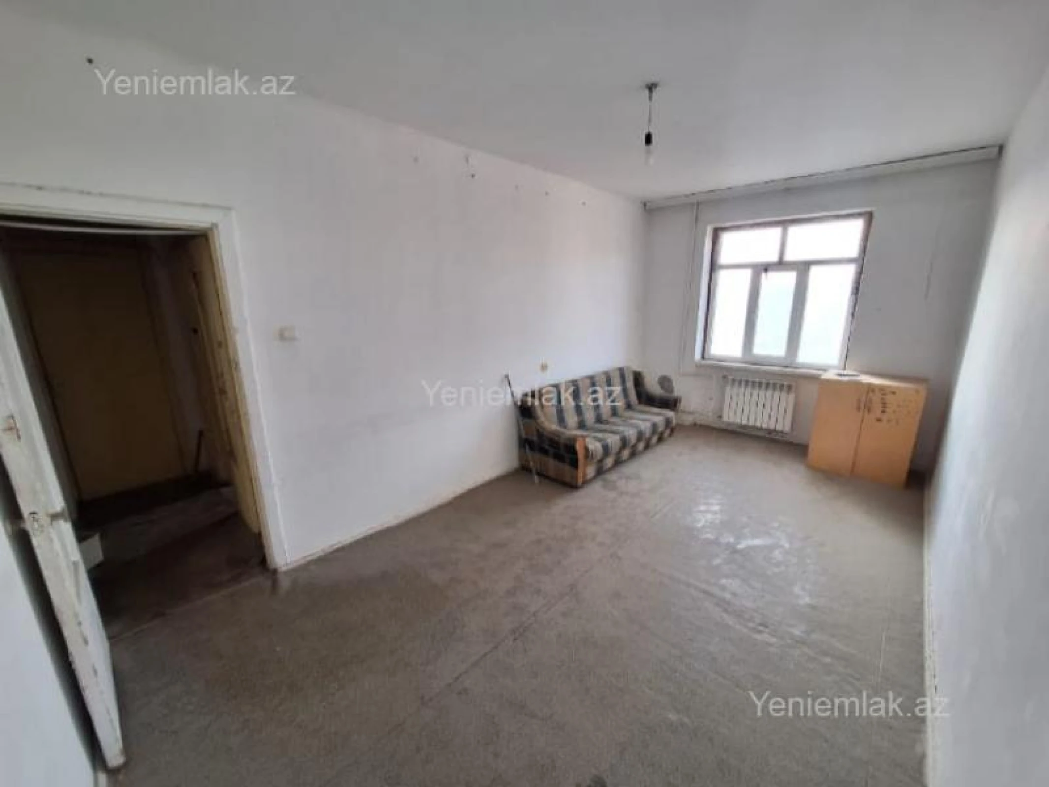 Satılır 3 otaqlı köhnə tikili 80 m²
