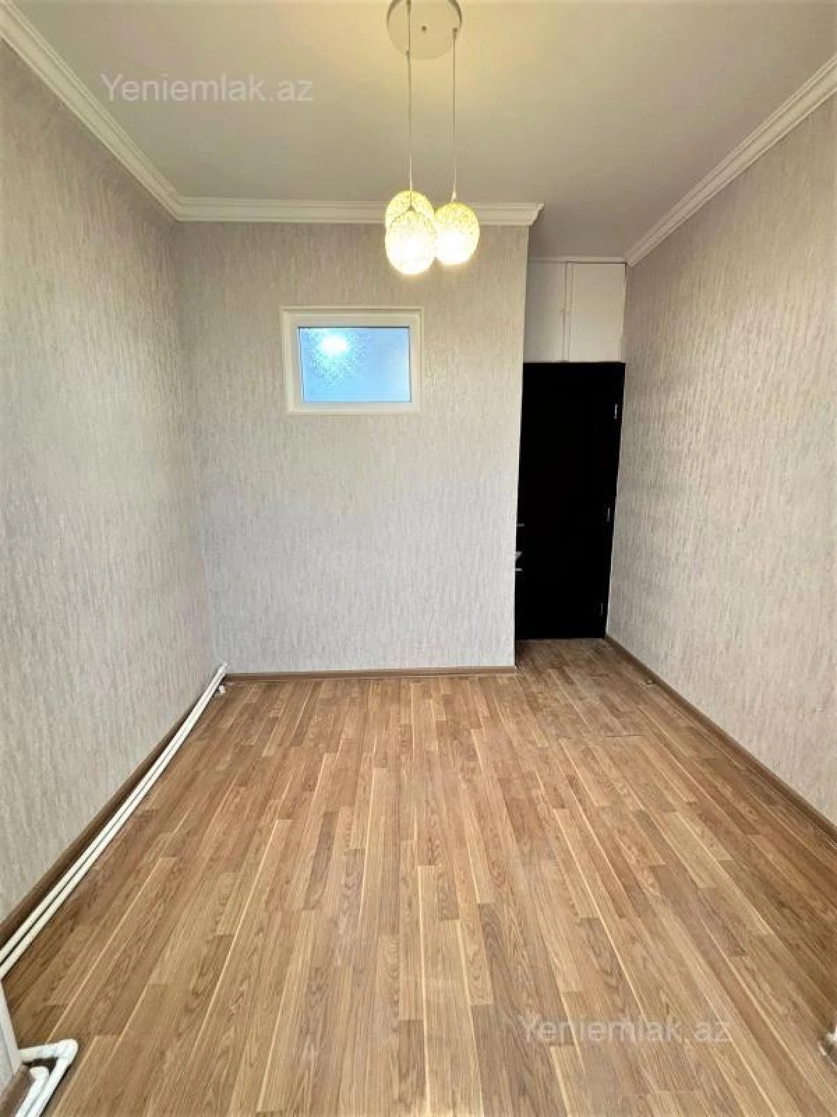 Satılır 2 otaqlı köhnə tikili 45 m²
