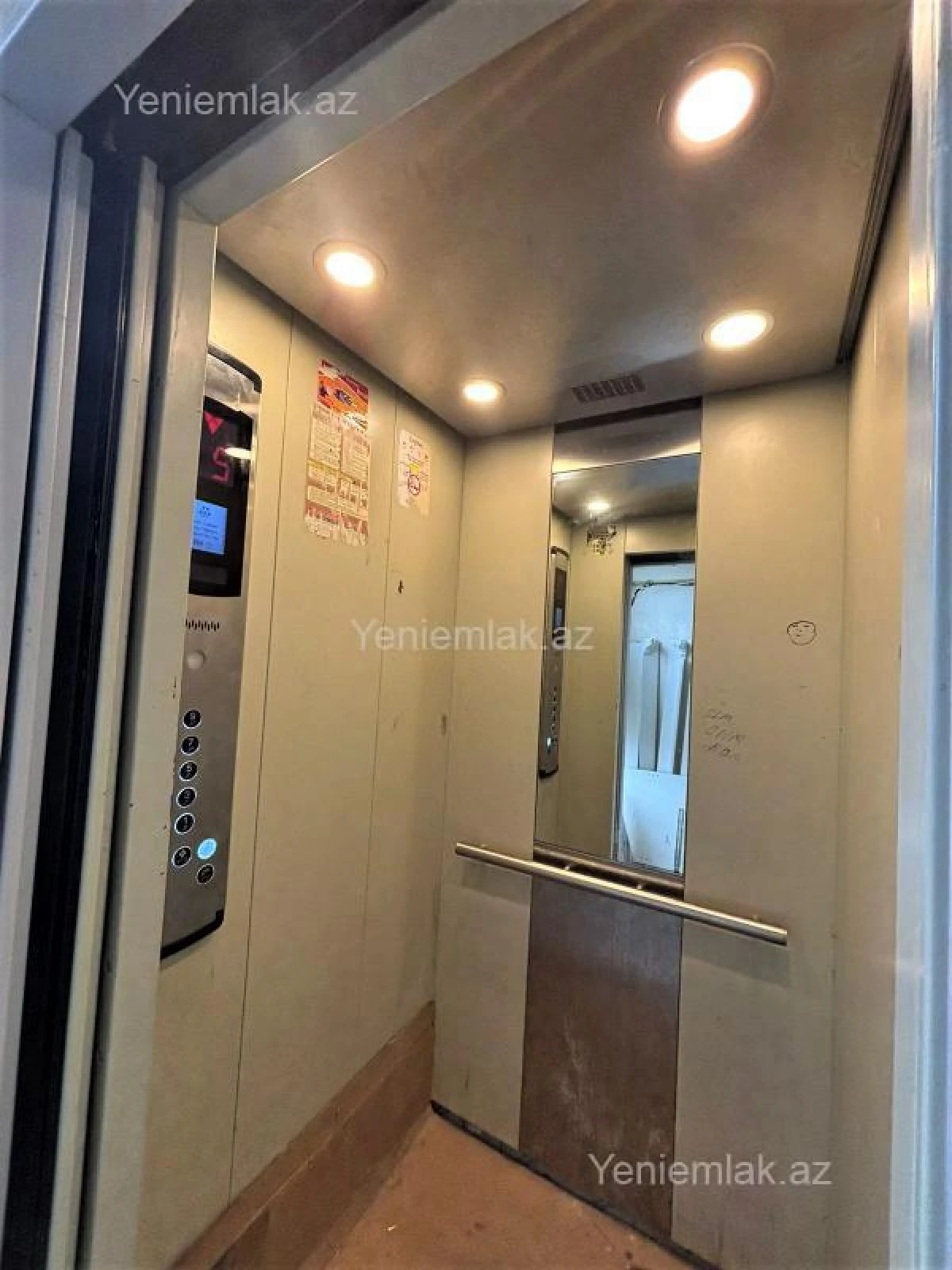 Satılır 2 otaqlı köhnə tikili 45 m²