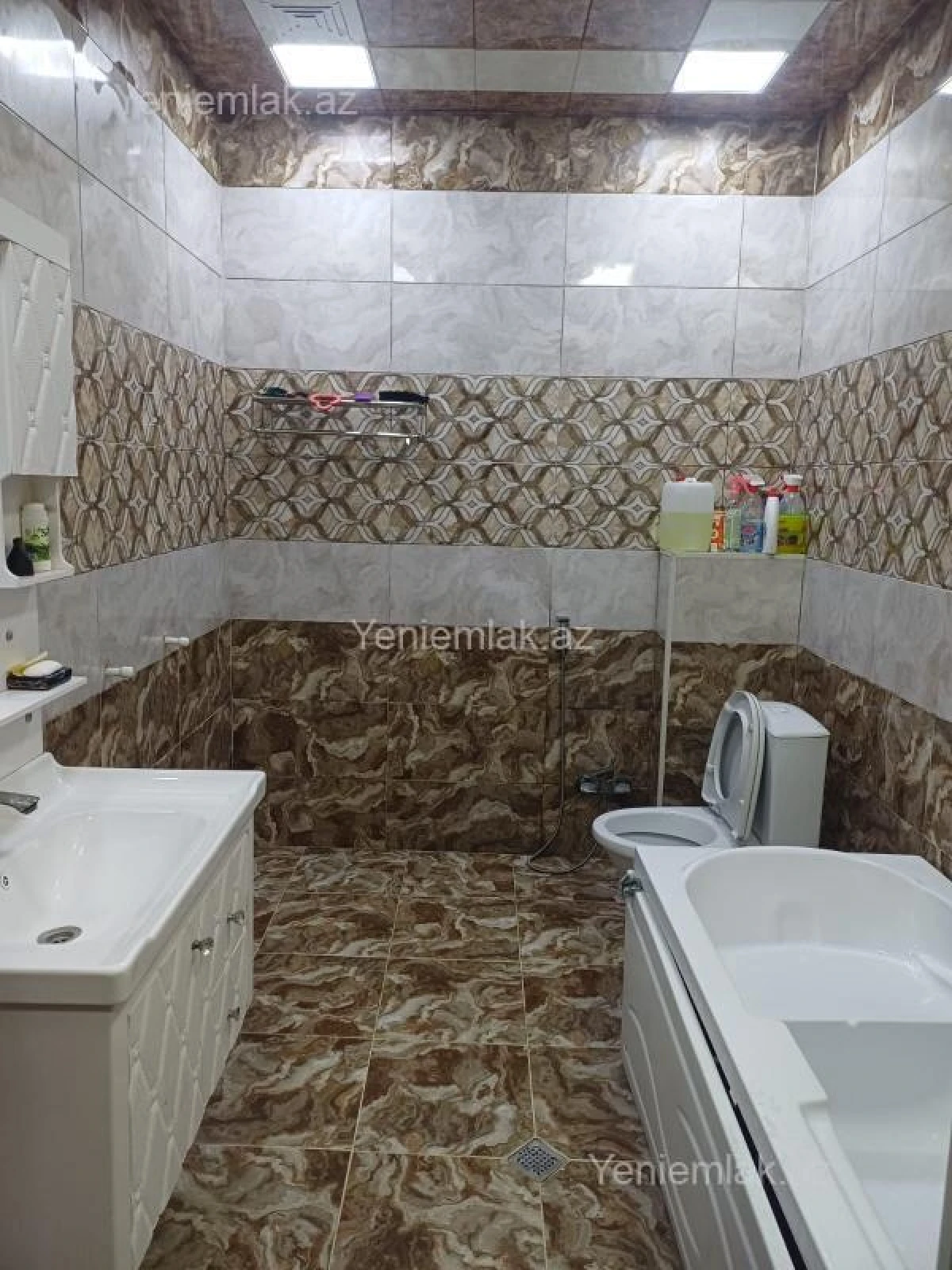 Satılır 4 otaqlı həyət evi 120 m²