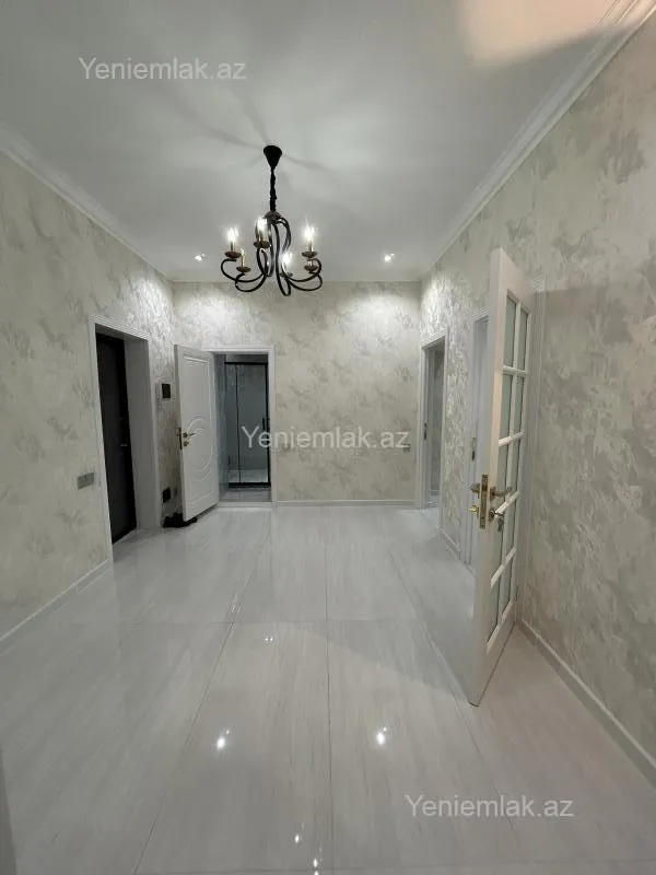 Satılır 2 otaqlı yeni tikili 88 m²