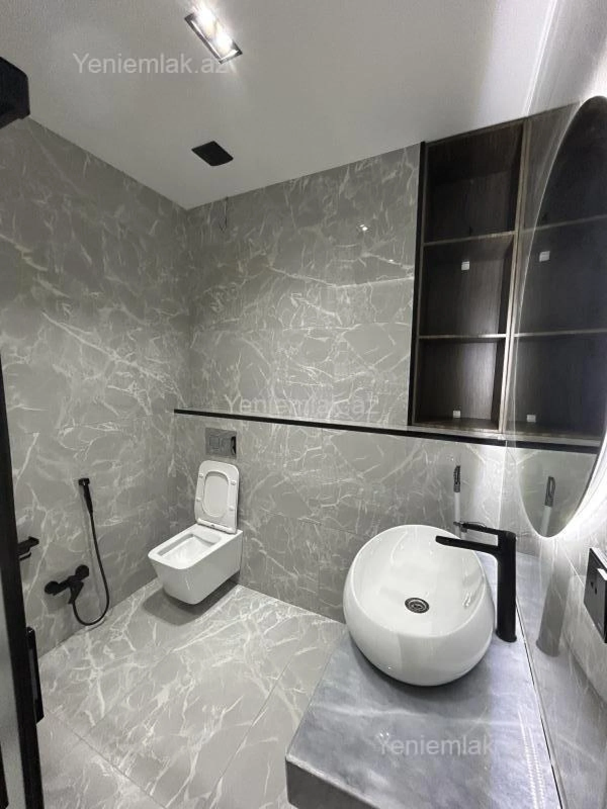 Satılır 2 otaqlı yeni tikili 88 m²