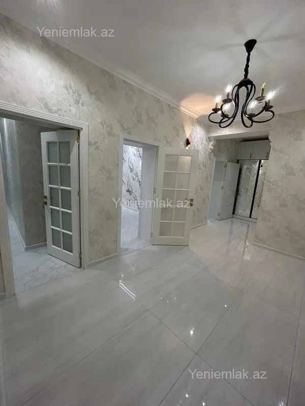 Satılır 2 otaqlı yeni tikili 88 m²