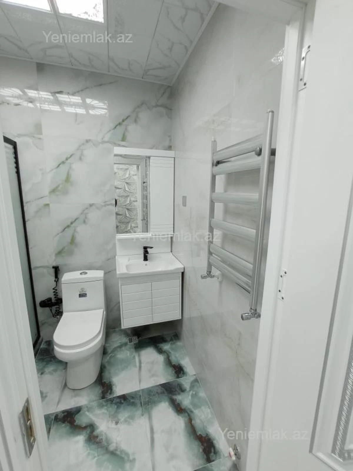 Satılır 2 otaqlı yeni tikili 52 m²