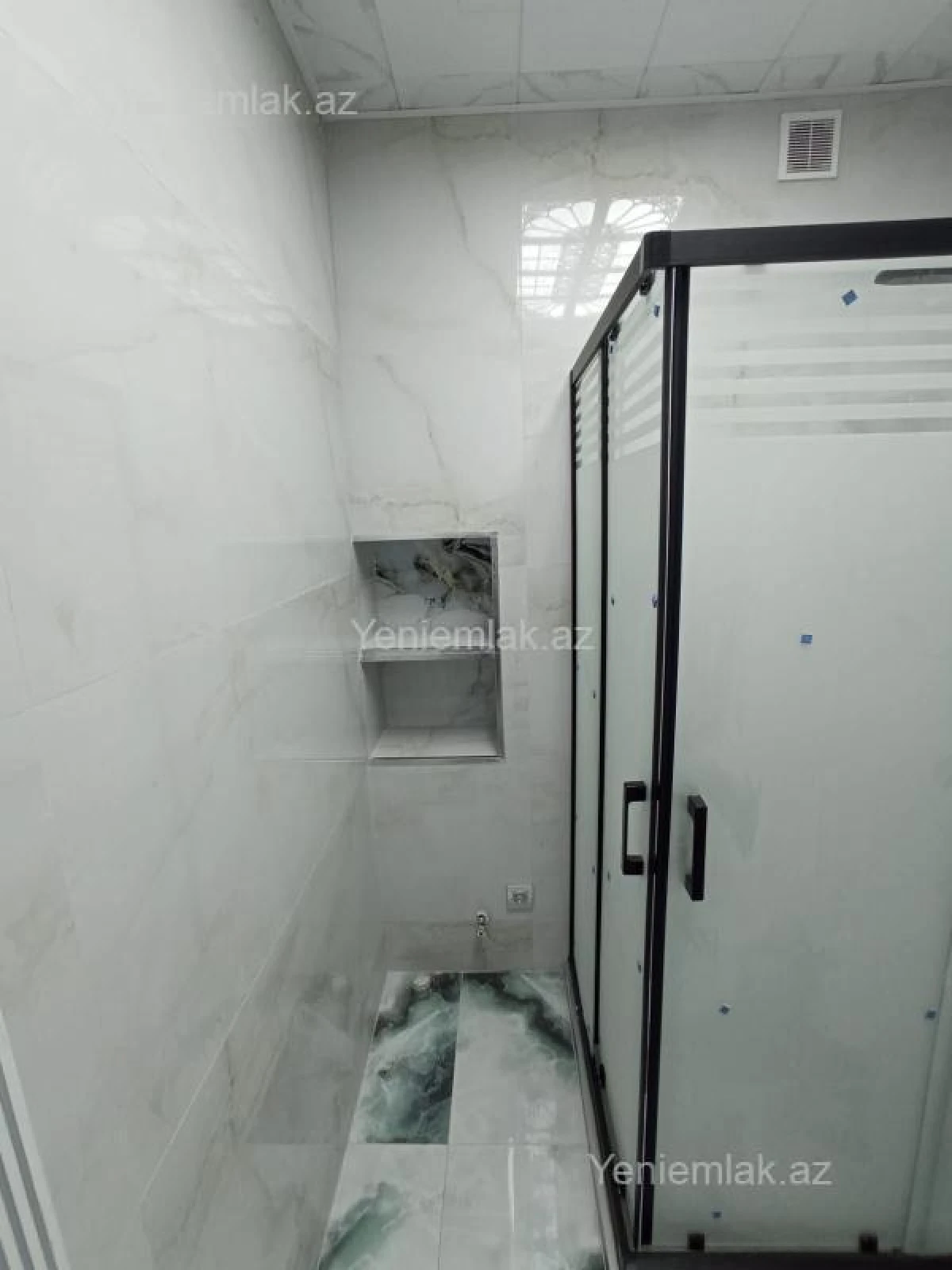 Satılır 2 otaqlı yeni tikili 52 m²