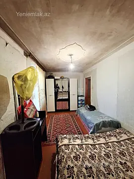 Satılır 2 otaqlı köhnə tikili 50 m²